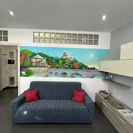 Luxury Graffiti Tales House Vibo