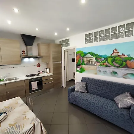 Luxury House Vibo דירה